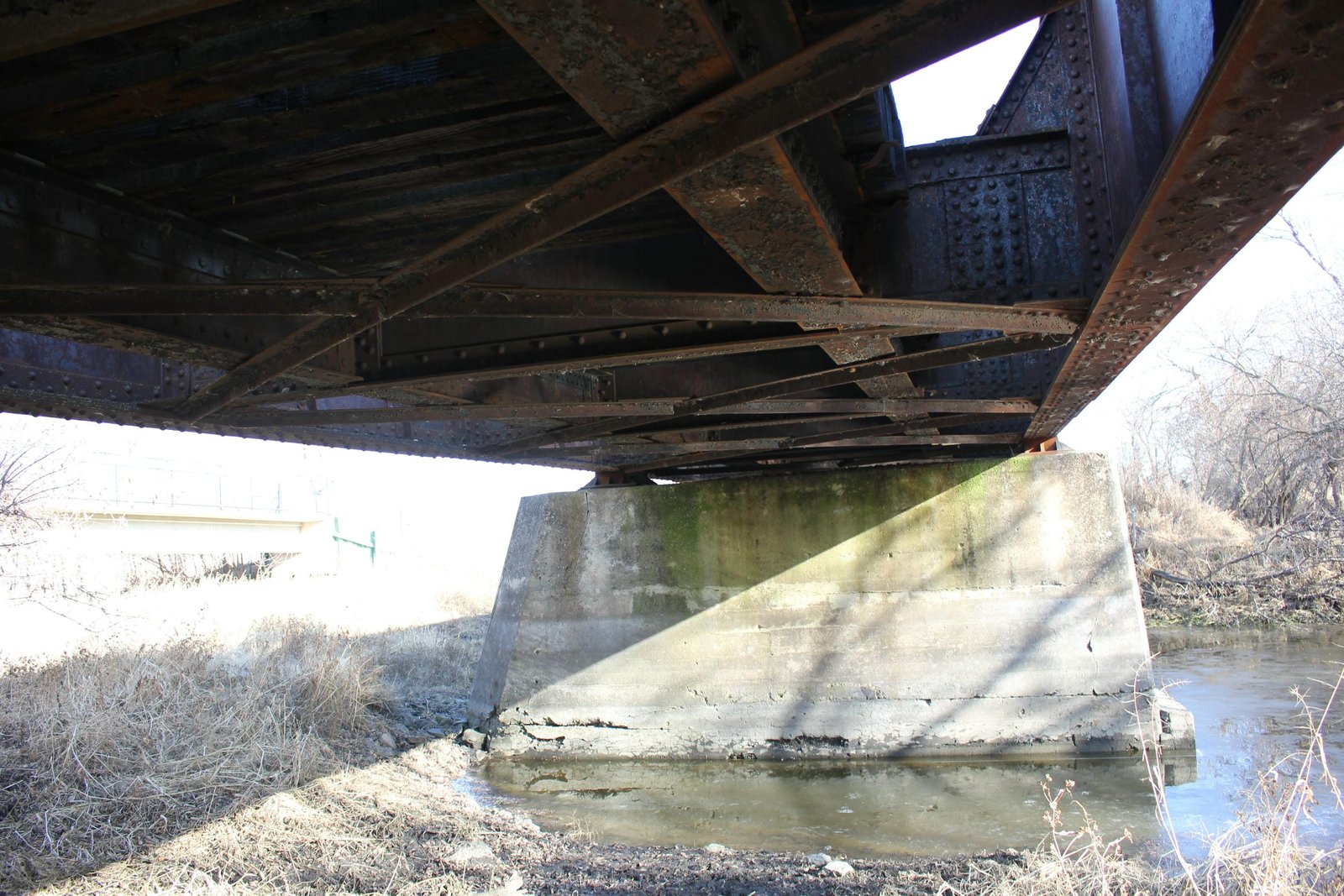 Underneath center span